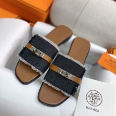 Hermes Slippers